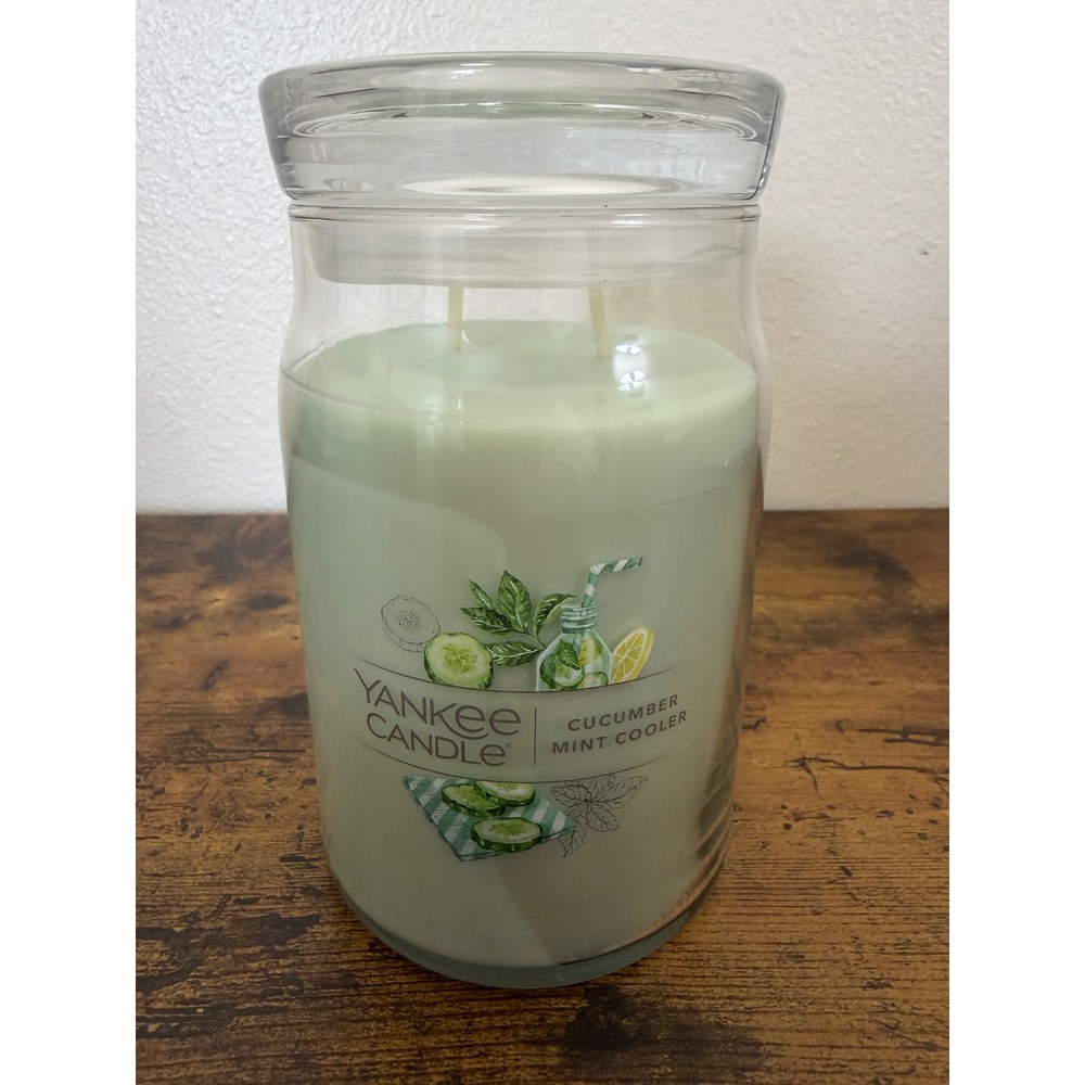 Yankee Candle Cucumber Mint Cooler 20oz Large 2-Wick Signature Jar Candle